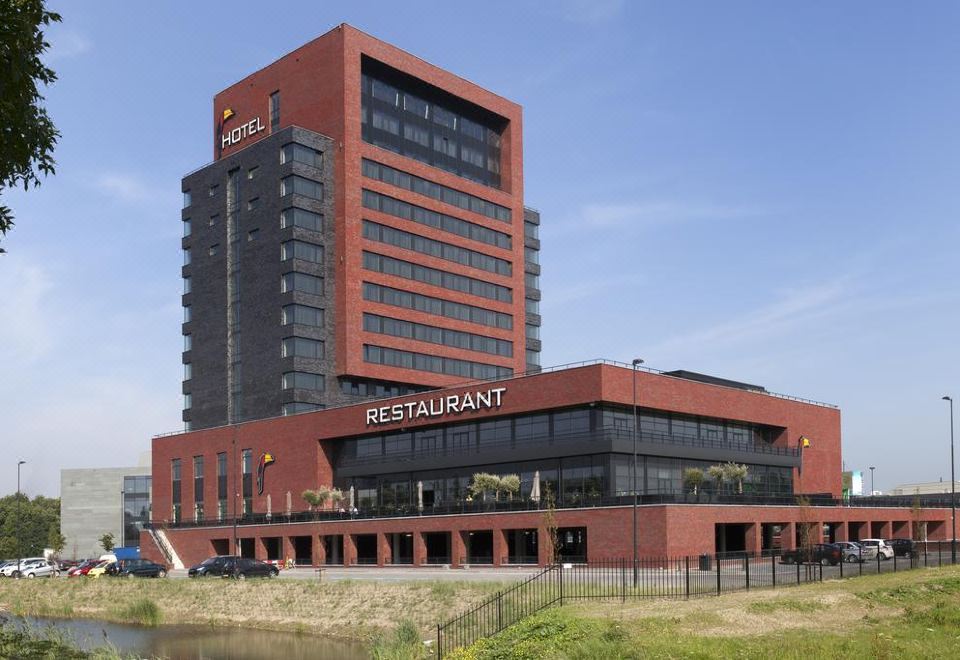 Van der Valk Hotel Dordrecht-Dordrecht Updated 2023 Room Price-Reviews &  Deals | Trip.com