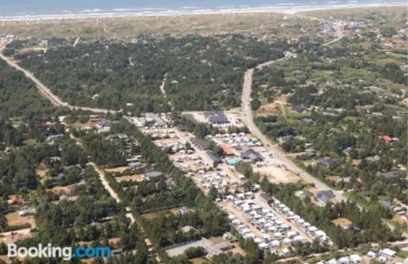 維傑斯家庭小屋營地