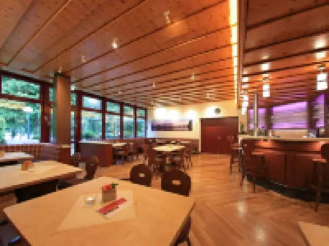 Azk Arbeitnehmer-Zentrum Königswinter Hotéis em Konigswinter