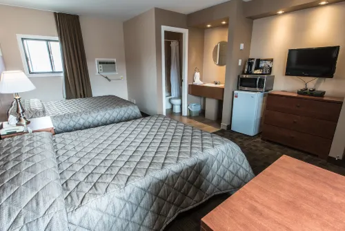 Motel Falcon Hotels in Saint-Hubert