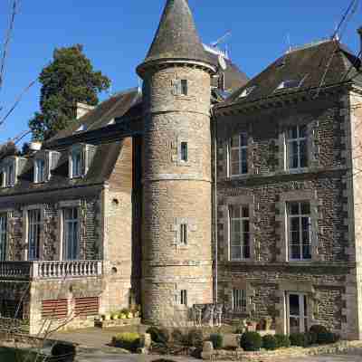 Logis Domaine de la Ferrière Hotel Exterior