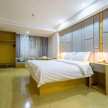 JI Hotel (Wuhan Wuchang Zhongnan Road) Отели рядом с достопримечательностью «Хубэй, Китай, Южная Механическая Школа (Школьный Департамент)»