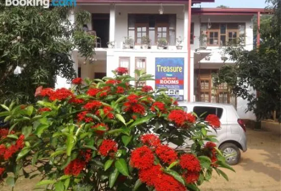 旅遊休息寶藏小屋