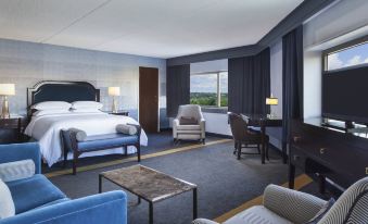 Sheraton Syracuse University Hotel and Conference Center - Housity
