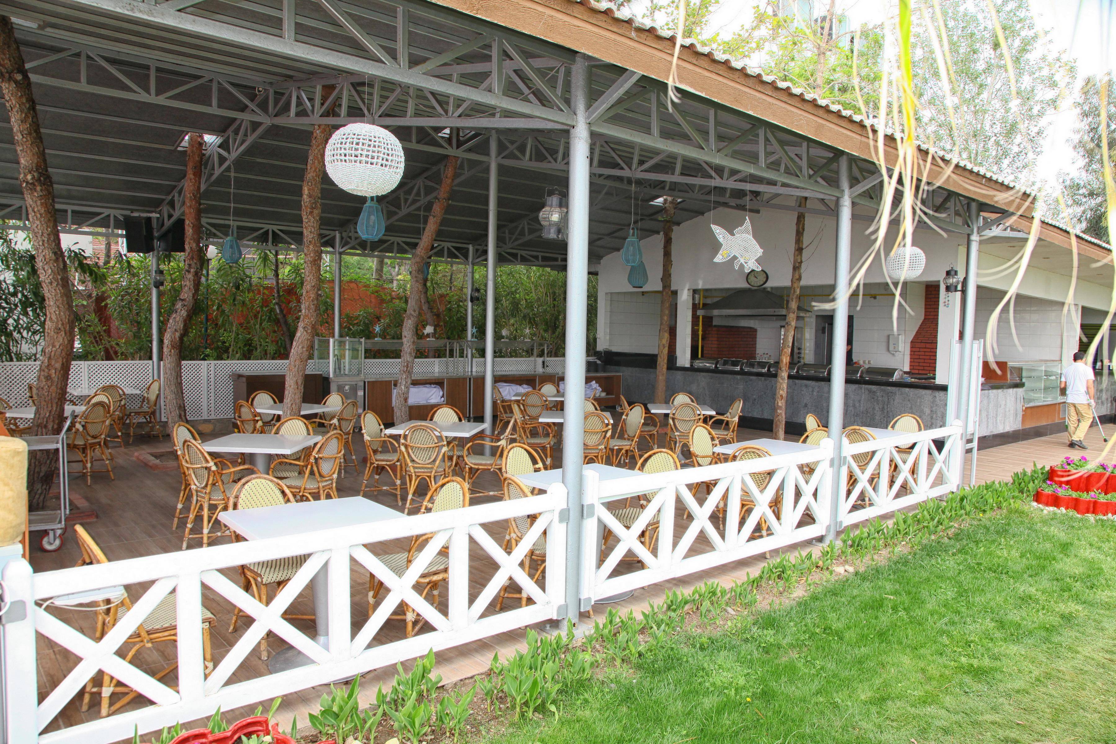 Queen's Park le Jardin - All Inclusive