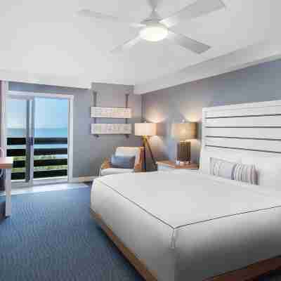 Holiday Inn Resort Beach House Rooms