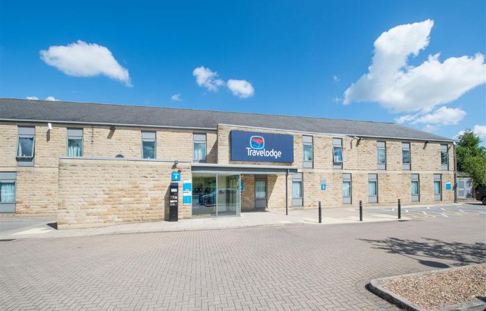 Travelodge Leeds Bradford Airport Hotel