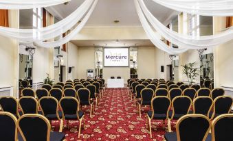 Mercure Leeds Parkway Hotel