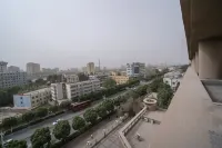 Tarim Petroleum Hotel Hotels in Кашгар