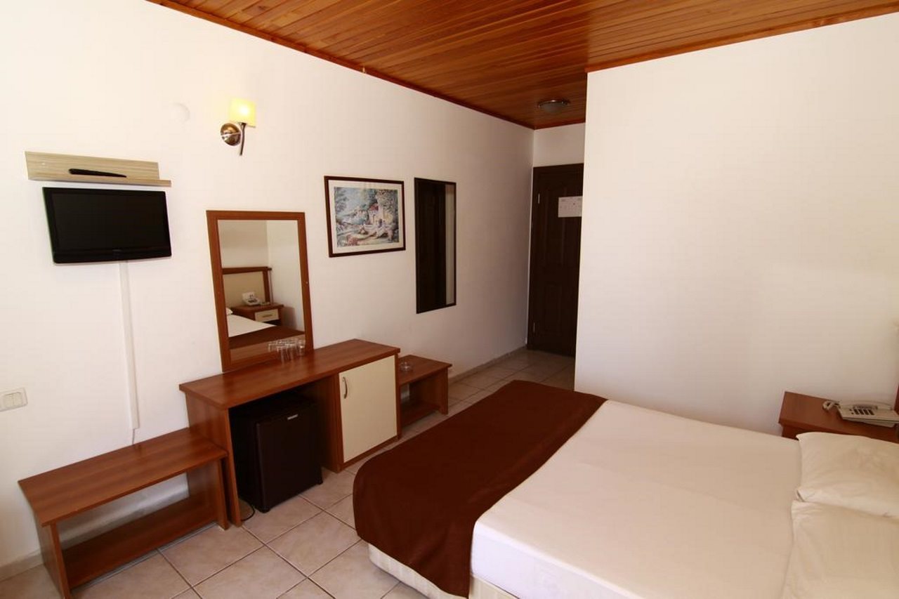 Kleopatra Develi Hotel