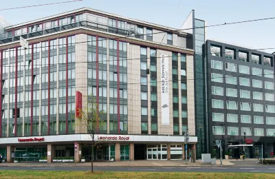 Leonardo Royal Hotel Düsseldorf Königsallee Hotels in der Nähe von St. Andreas