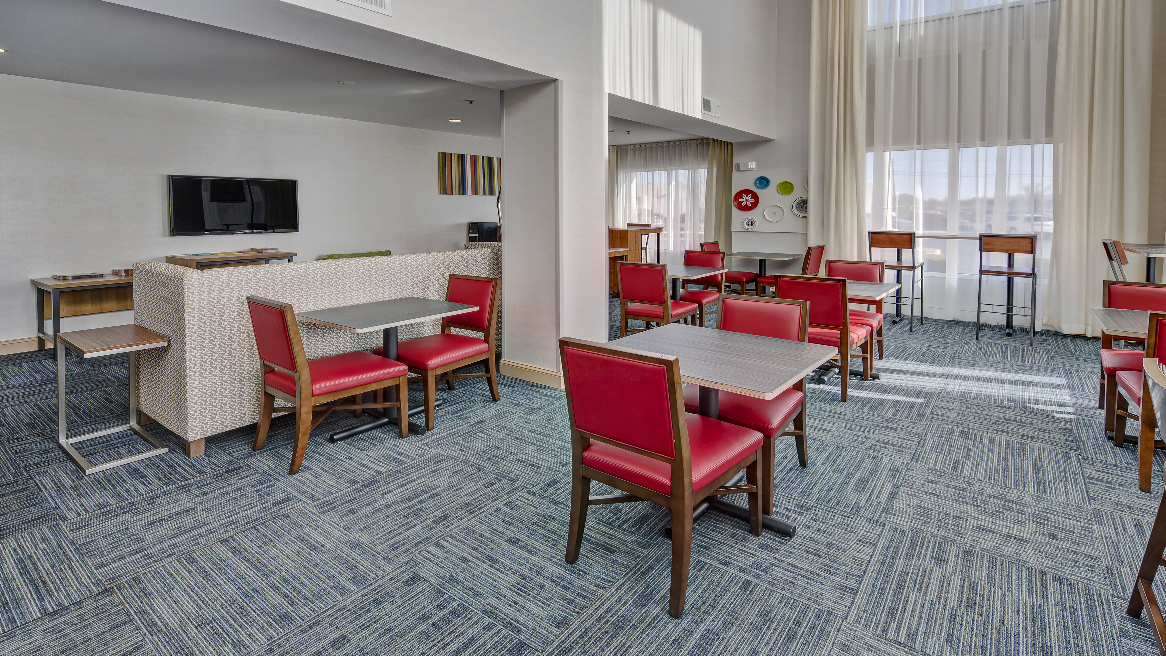 Holiday Inn Express Hotel & Suites London, an Ihg Hotel