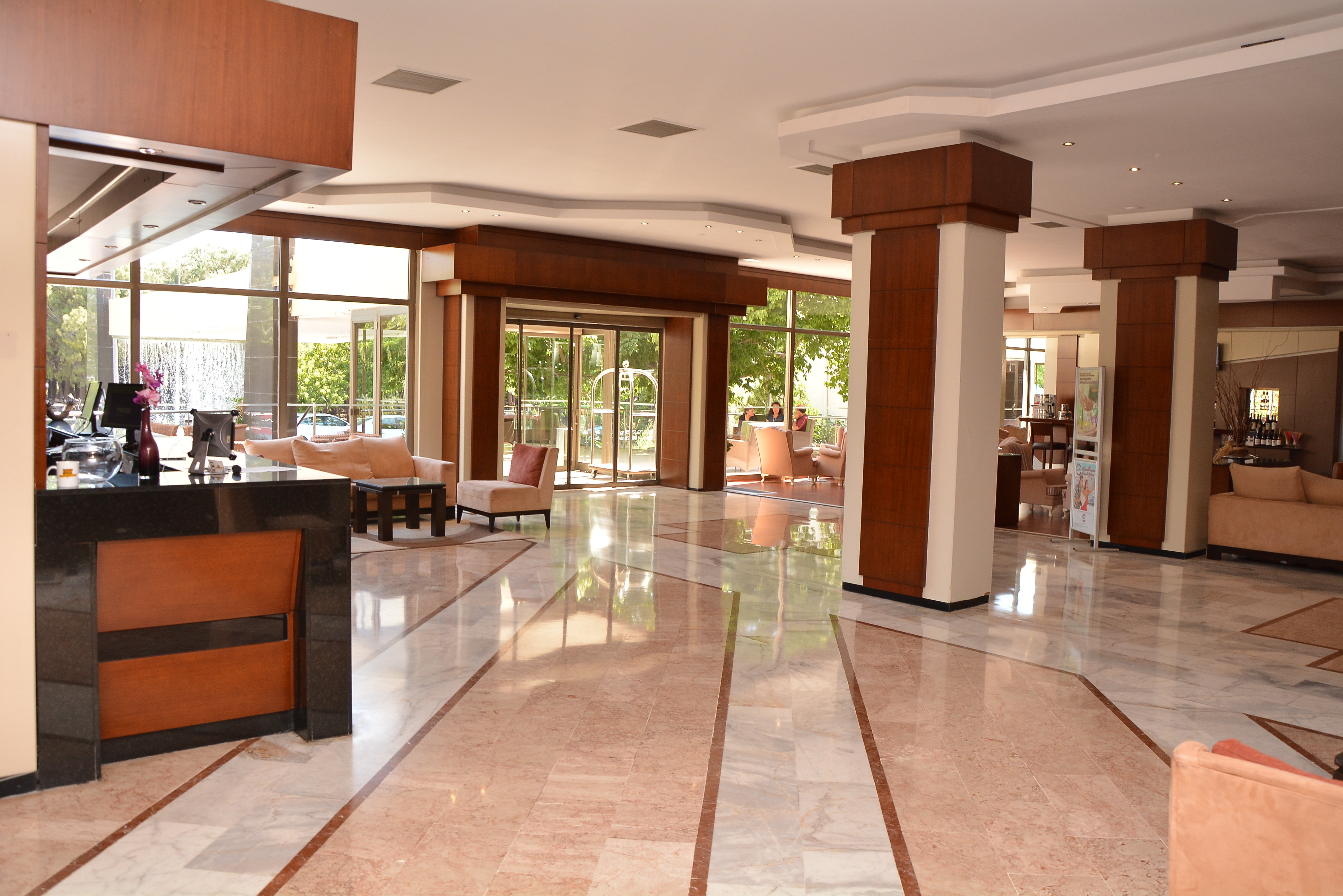 Hotel Anemon Ege Saglik