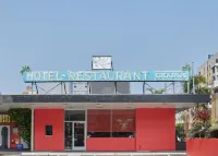 Phoenix Hotel Các khách sạn gần College of Science and Engineering