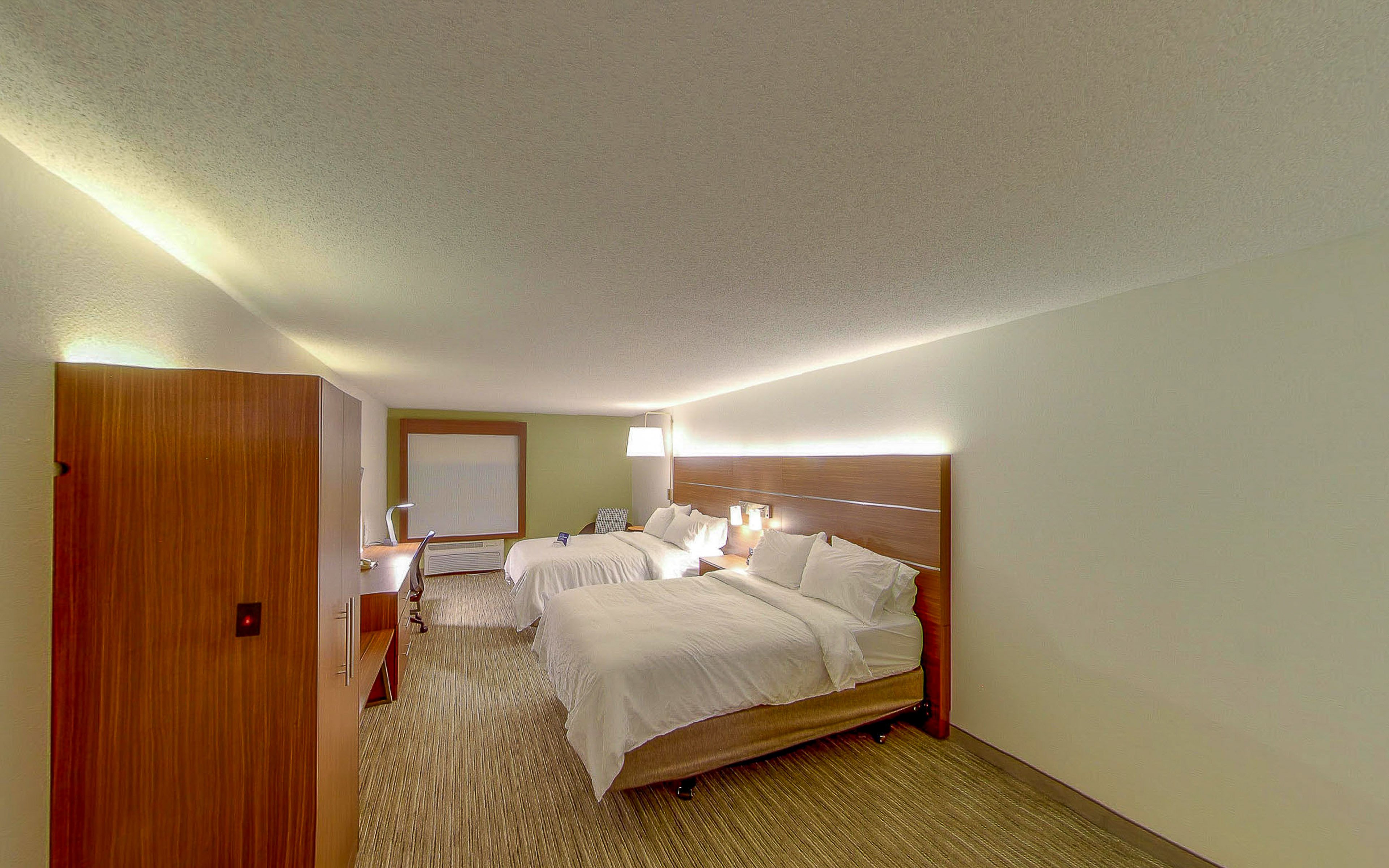 Holiday Inn Express Fort Wayne - East - New Haven, an Ihg Hotel