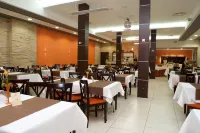 Hotel Pod Jedlami - breakfast
