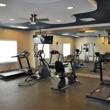 Holiday Inn Express & Suites PERRY-NATIONAL FAIRGROUND AREA by IHG