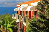 Apraos Bay Hotel Hotels near Bataria Beach