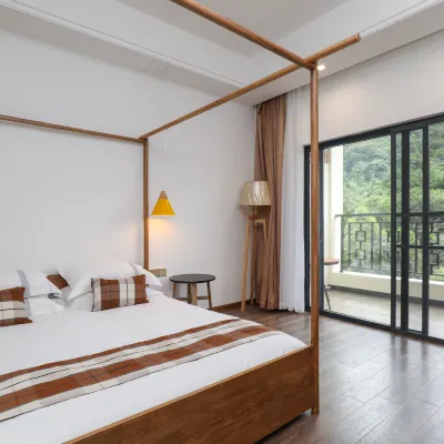 Xinglvgu Resort โรงแรมใกล้Wanlü Lake · Wanlü Valley Resort