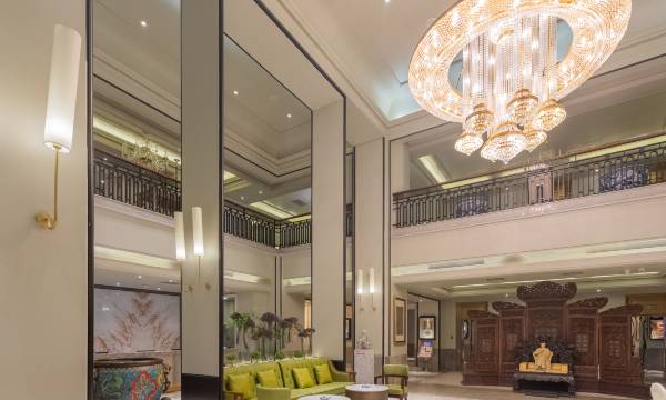 Century Plaza Qidu Hotel