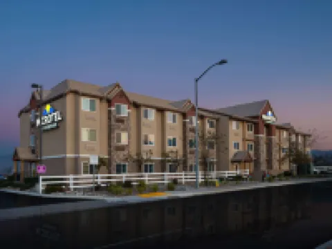Microtel Inn & Suites by Wyndham Wheeler Ridge Hotels in Arvin