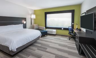 Holiday Inn Express & Suites Bryan - College Station