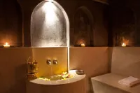 Kenzi Menara Palace & Resort - Bathtub