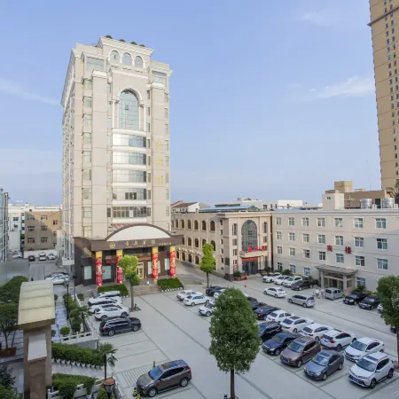 Qingping Hotel