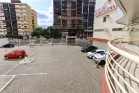 Hotel Metropolitan Canoas - parking