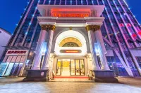 維也納國際酒店（株洲服裝市場中心廣場火車站店） 鄰近嗨皮動漫益智文創優品超市（株洲鴻橋商業廣場店）的酒店