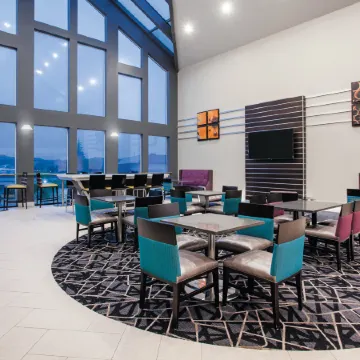 La Quinta Inn & Suites by Wyndham Dublin - Pleasanton