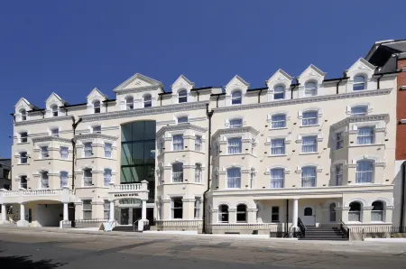 Mannin Hotel Отели в г. Дуглас