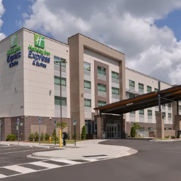 Holiday Inn Express & Suites CHARLOTTE - BALLANTYNE by IHG Отели в г. Шарлотт