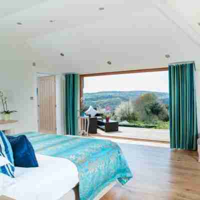 The Horn of Plenty Rooms