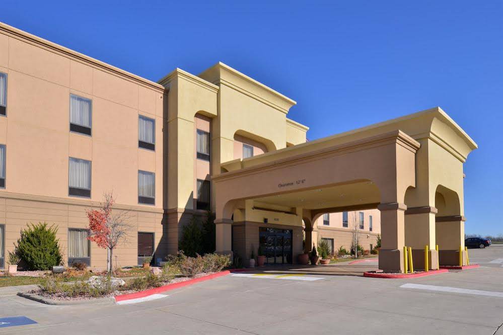 Hampton Inn Kansas City Northeast