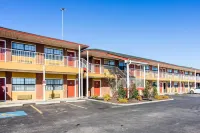 Rodeway Inn & Suites Hotels in Smyrna