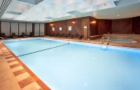 Hotel Chateauneuf Gatineau-Ottawa Hotels in Gatineau