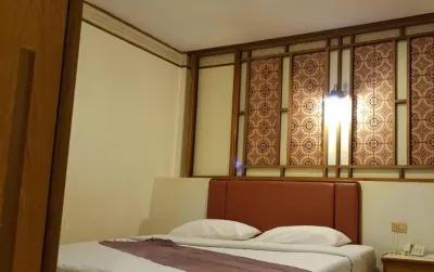Sawasdipong Hotel Hotels in Ban Kluai
