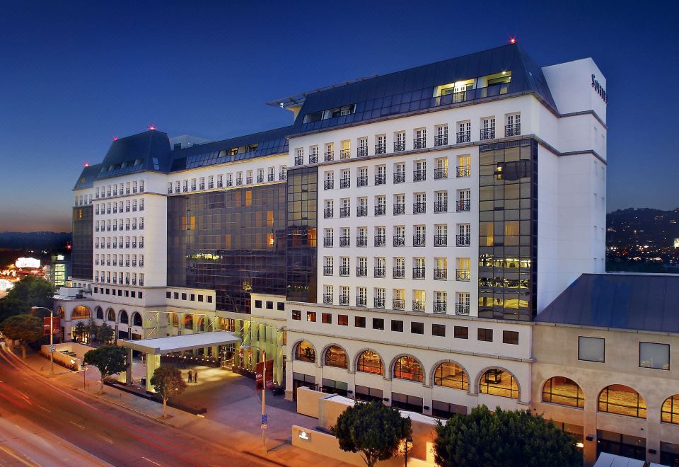 hotel overview picture