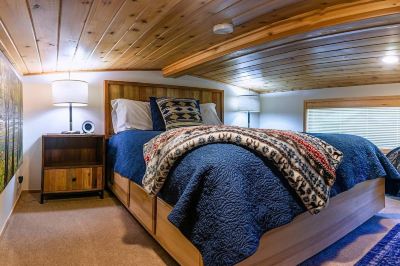 Other #51 & #52 Hyatt Lake Compound~Sleeps 10~Lake View Photo