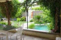 Le Patio des Senteurs Hotels in Aude
