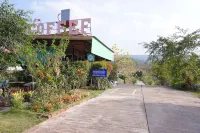 Mountain Green Resort Hotels near Doi Sakura Phu Tub Berk