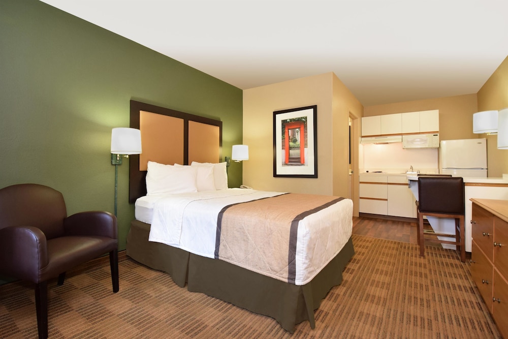 Extended Stay America Suites - Denver - Aurora South