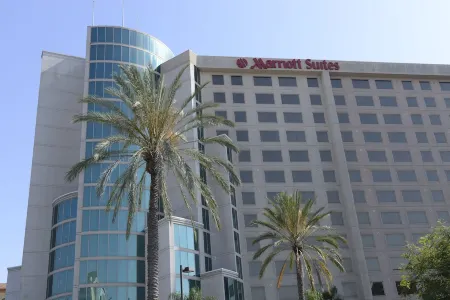 Anaheim Marriott Suites