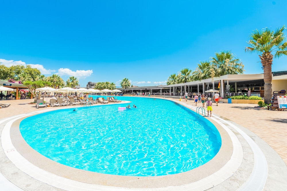 Vonresort Golden Beach & Aqua - Kids Concept-All Inclusive