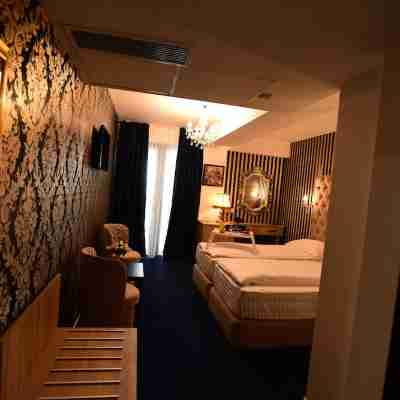 La Rocca Boutique Hotel Rooms