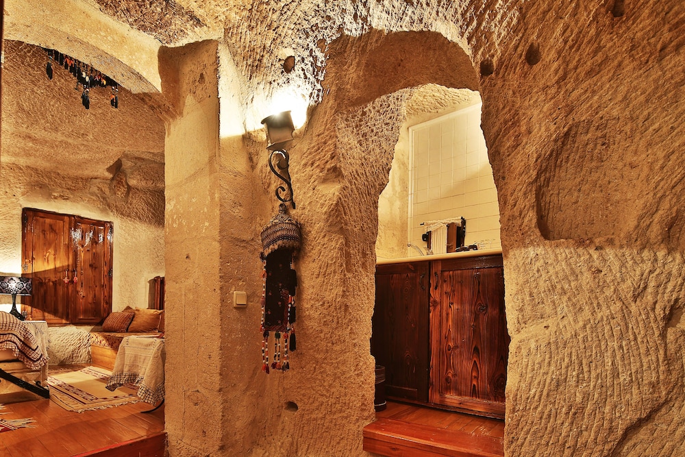 Cappadocia Cave Suites