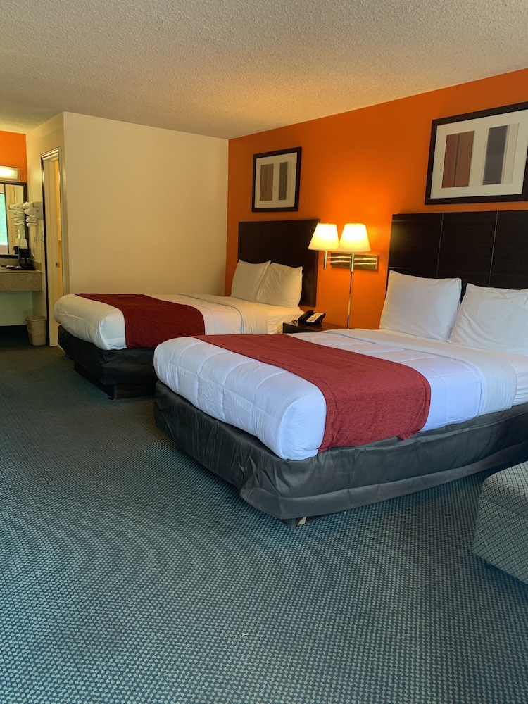 Americas Best Value Inn - Fredericksburg North