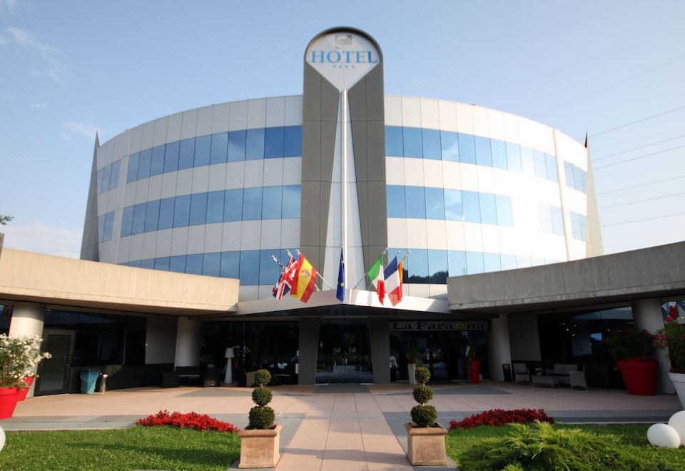 B&B 호텔 Executive Bergamo 썸네일 이미지
