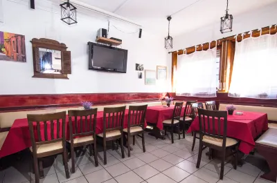 Graf Zeppelin Hotels near Venedium